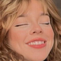 Brenda Zelinski Nøgen