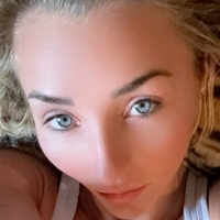Briana Armbruster aka theskilmuskgirl Nøgen
