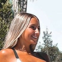 BustyAna Nøgen