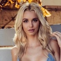 Caitlin Arnett Nøgen