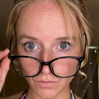 CallieJames Nøgen