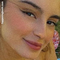 Cami Nøgen