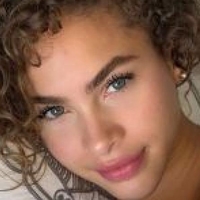Camila Kendra Nøgen