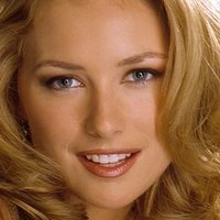 Cara Wakelin Nøgen