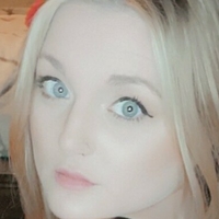 carliiie Nøgen