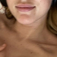 Caroline Calloway Nøgen