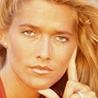 Caroline Cossey Nøgen