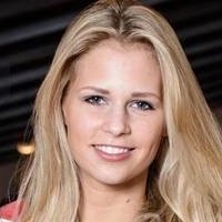 Caroline Noeding Nøgen