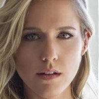 Casey Fitzgerald Nøgen