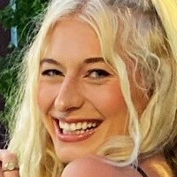 Cassie Sumfest Nøgen