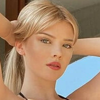 Celine Melina Nøgen