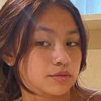 Chariezared Nøgen