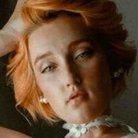 cheri.xo.official Nøgen