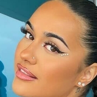 China Efrosinia Nøgen