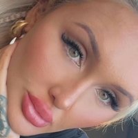 Chloe Louise Harm Nøgen