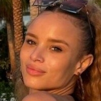 Christin "Queenie" Okpara Nøgen