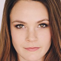 Claire Adams Nøgen