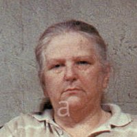Claire Benitor Nøgen