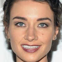 Cortney Palm Nøgen