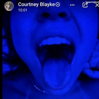 Courtney Blayke Nøgen