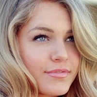 Courtney Tailor Nøgen