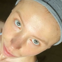 courtneyeddes Nøgen