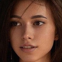 Cristy Ren Nøgen