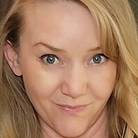 crystal Nøgen