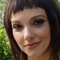Cynthia Falabella Nøgen