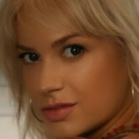 Darci Carlson Nøgen