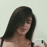 Daria Pluzhnikova Nøgen