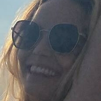 DaynaEh Nøgen