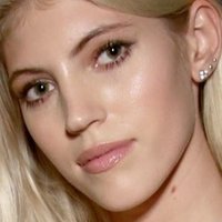 Devon Windsor Nøgen