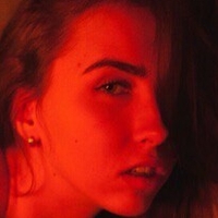 Dia Kravts Royssdia Nøgen