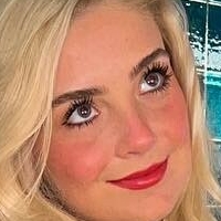 Dora Dolphin Nøgen