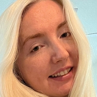 Eevee Bee Nøgen