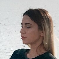 Elena Dostic Nøgen