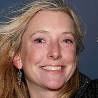 Elena Joukova-Douglas Nøgen