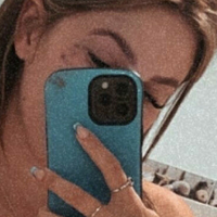 Eliza Falk0 Nøgen