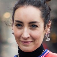 Elizabeth Bellm Nøgen