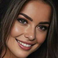 Ella Mia Foster Nøgen
