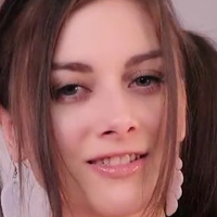 Ellie Idol Nøgen