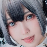 Ely Cosplay Nøgen