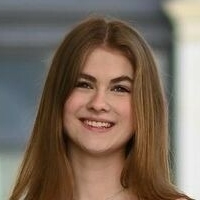 Emelybasics Nøgen