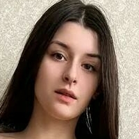 Emily Petitegrl Nøgen