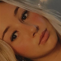 Emily Rickwood Nøgen