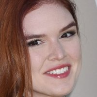 Emily Tyra Nøgen