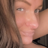 Emma Cunliffe Nøgen