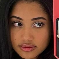 Emma Regala Nøgen