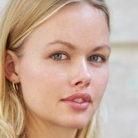 Emma Stern Nøgen